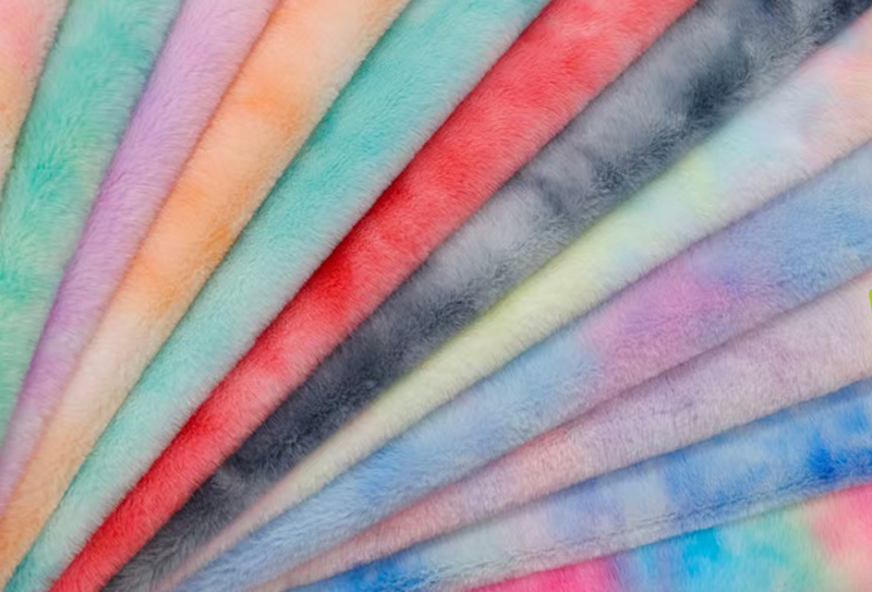 450mg 165cm Tie-dye printet kaninpelsstof velegnet til puder/plyslegetøj